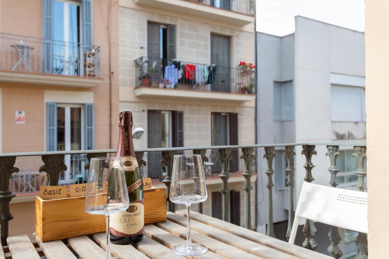 Aparteasy - Turo Park With Lovely Balcony Barcelona Exteriör bild