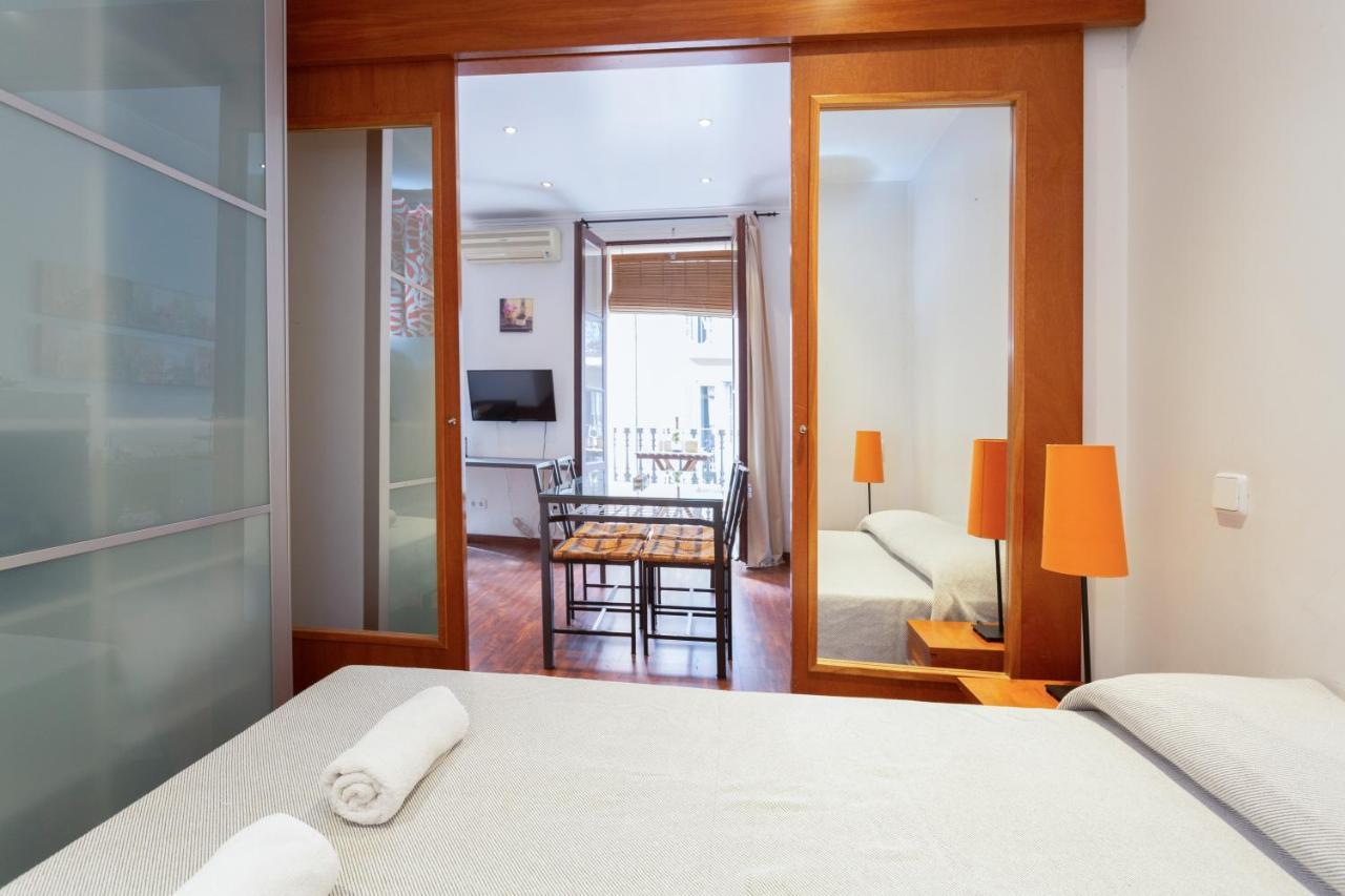 Aparteasy - Turo Park With Lovely Balcony Barcelona Exteriör bild
