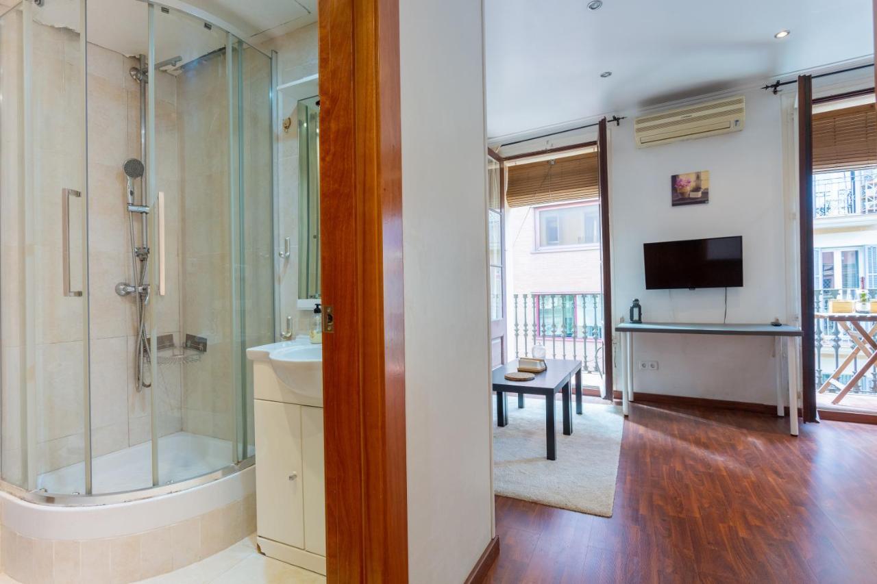 Aparteasy - Turo Park With Lovely Balcony Barcelona Exteriör bild